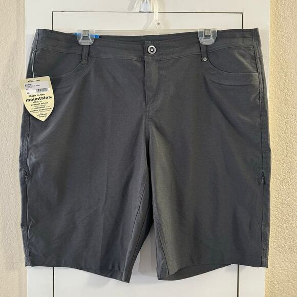 NWT Kuhl Women Trekr Short 11” Inseam Charcoal Gray Size 16 Gorpcore Outdoors - Picture 2 of 7